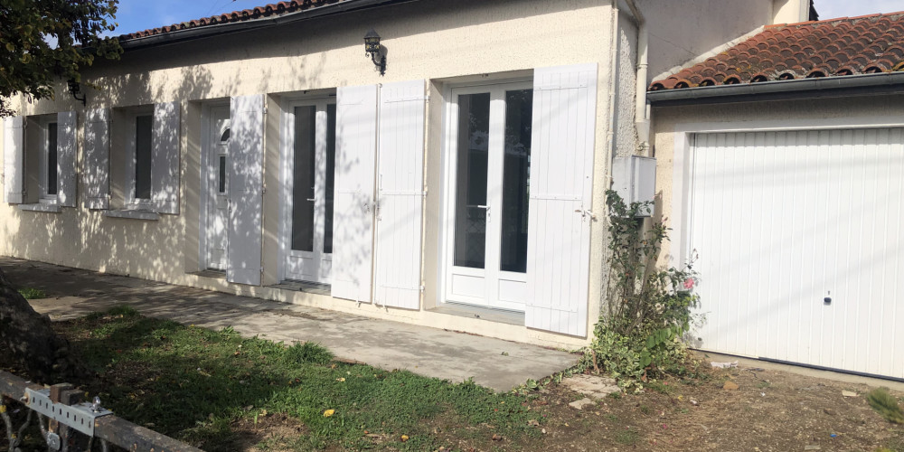 maison à STE BAZEILLE (47180)